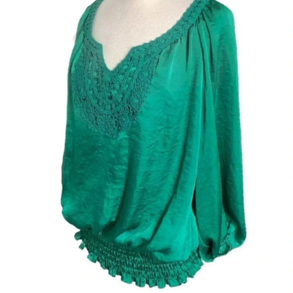 Alfani 14 green with crochet neck line and elastic waist‎ blouse - Picture 1 of 6